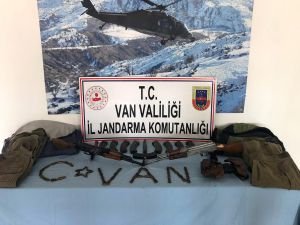 Van'da PKK'ya ait silah ve mühimmat ele geçirildi