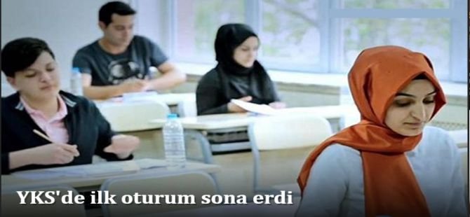 TYT sona erdi: Aileler okul önlerinde dua ederek bekledi