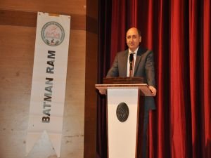 Batman Rehber Öğretmenlere ‘Doğru İletişim ve Farklı Bakış Açıları’ konferansı