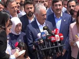 Binali Yıldırım ve eşinin Covid-19 testi pozitif çıktı