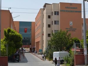 Kanser hastaları onkolog doktor istiyor