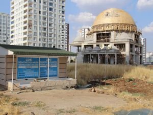 "Cami alanında imar değişikliği yapılması belediyenin neyi amaçlandığına işaret etti"