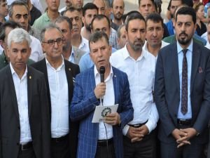 ​İş adamları ile STK’lar uçak sefer sayısının artırılmasını talep etti