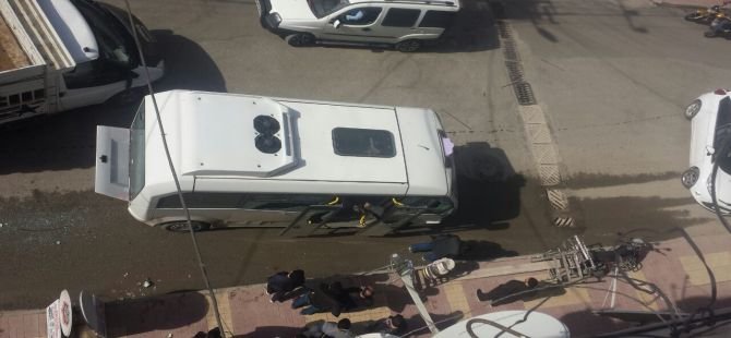 Eşkiya şehre indi!