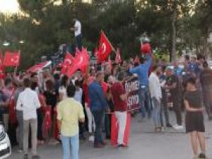 Halktan “Annelere destek, PKK’ye lanet” yürüyüşü