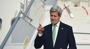 Kerry’den Irak ziyareti