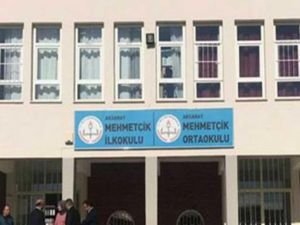 Otizmli çocuklara ayrımcılık yaptığı iddia edilen okul müdürü açığa alındı