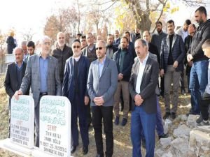 ​"Medrese Şehidleri" kabirleri başında anıldı