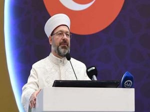 Erbaş: Toplumsal değişimin yasalarını doğru okumalıyız