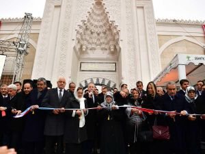 4 bin 500 kişilik cami ibadete açıldı