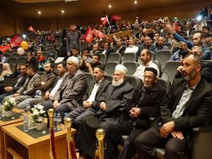 "Resulullah'ın etrafında kenetlenelim"