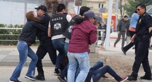 Ankara'da konteyner kent protestosu 10 gözaltı