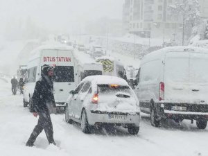 Meteorolojiden kar yağışı ve çığ tehlikesi uyarısı