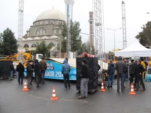 ​Diyarbakır İstasyon Meydanı dev Kudüs mitingine hazırlanıyor