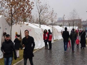 AFAD: Elazığ ve Malatya'da iyileştirme çalışmaları devam ediyor