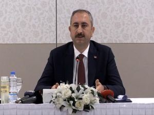 Bakan Gül: 3 mahkum Coronavirus nedeniyle öldü, bir mahkum yoğun bakımda