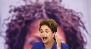 Rousseff: kendisine komplo kurduğunu öne sürdü