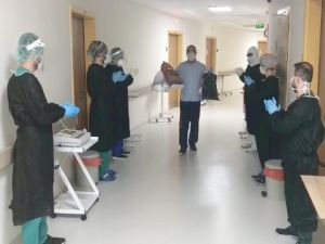 Mardin'de Coronavirus tedavisi gören 93 ve 63 yaşlarındaki iki hasta taburcu oldu