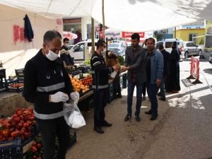 Şanlıurfa'da semt pazarı ve iş yerlerinde sıkı denetim