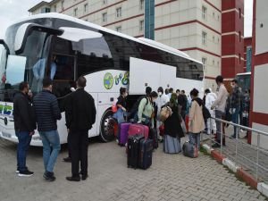 Ağrı'da karantina süresi dolan 184 kişi evlerine gönderildi