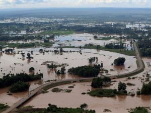 Kenya'daki selde hayatını kaybedenlerin sayısı artıyor