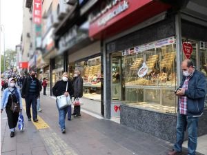 Ankaralı kuyumcular altın ve dolar piyasasını değerlendirdi