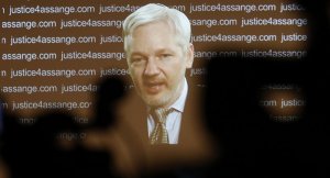 Julian Assange'ın tutuklama emrine red