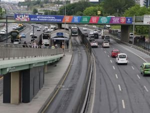 4 günlük yasak sonrasında İstanbul'da hareketlilik başladı