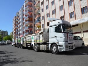 Diyarbakır Umut Kervanı, İdlib'e 10'uncu yardım TIR'ını gönderdi