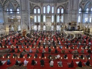 Camilerde “Abdest: Bedenimize Sağlık, Ruhumuza Huzur” konusu işlenecek