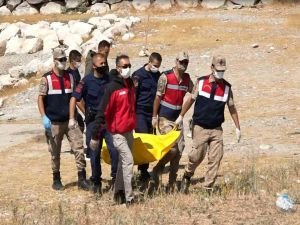 Van Gölü’nden bir ceset daha çıktı