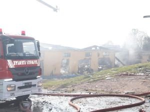 Sakarya'daki havai fişek fabrikasının sahibi 2 kişi gözaltına alındı