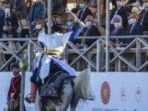 Cumhurbaşkanı Erdoğan, Ahlat’taki etkinlikleri izledi