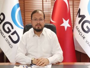 AGD Genel Başkanı, "İslam'ın gür sedası Avrupa'da yerleşmeye başladı"