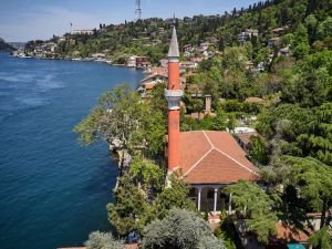 Tarihi Vaniköy Camii kısa süre içinde yeniden restore edilecek