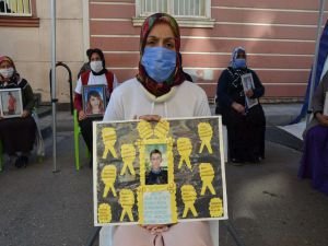 PKK/HDP'liler evlat nöbetindeki ailelere hakaret etti evlerine tehdit mektubu attı