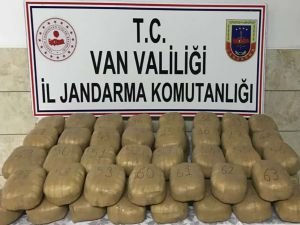 Van'da 66 kilogram toz esrar ele geçirildi