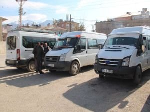 Çığ felaketinin yaşandığı Van-Bahçesaray yolu için tünel çağrısı