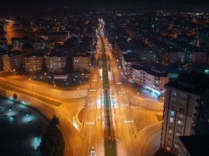 4 günlük sokağa çıkma kısıtlaması başladı