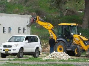 Siyonist işgal rejimi gasp ve yıkım faaliyetlerini aralıksız sürdürüyor