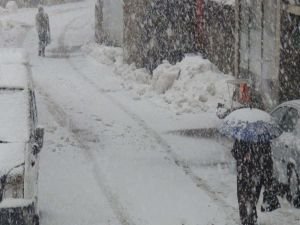 Meteorolojiden yoğun kar yağışı ve çığ uyarısı