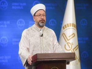 Diyanet İşleri Başkanı Ali Erbaş Coronavirus nedeniyle hastaneye kaldırıldı