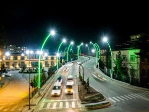 Diyarbakır İstasyon Meydanı Viyadüğü yenilenip güçlendirildi