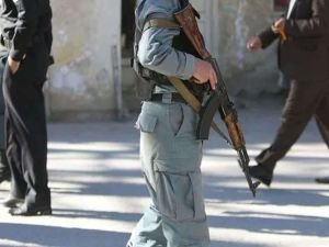 Afganistan'da çıkan çatışmalarda 8 polis öldü