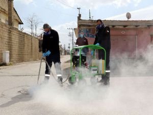 Van'da "vektör" ile mücadelede ilaçlama devam ediyor