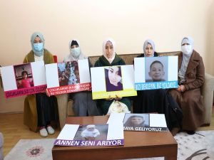 Doğu Türkistanlı annelerin haykırışları yürekleri dağladı