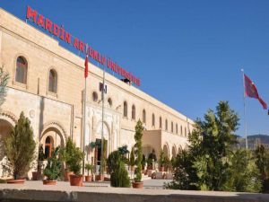 Mardin Artuklu Üniversitesi Rektörü Özcoşar tıp fakültesinin detaylarını paylaştı