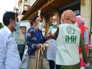 Sokakta kalan yaşlı adam "sevgi evine" yerleştirildi