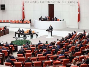 İlk turda 400 oya ulaşan olmadı