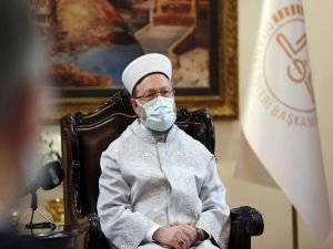 Diyanet İşleri Başkanı Erbaş: "Filistin davasını hiçbir zaman ihmal etmeden geleceğe taşıyınız"